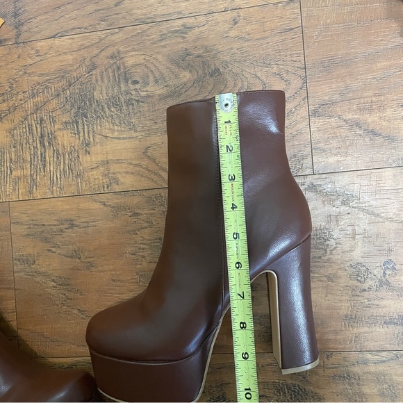 Chase&Chloe brown faux leather heeled booties side zip block heel platform sz 9 - Picture 4 of 14
